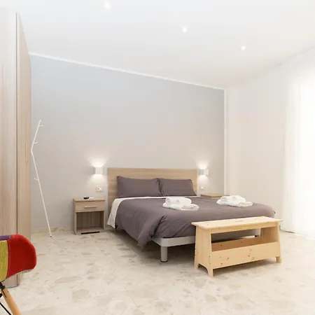 Tiberio's House Bed & Breakfast